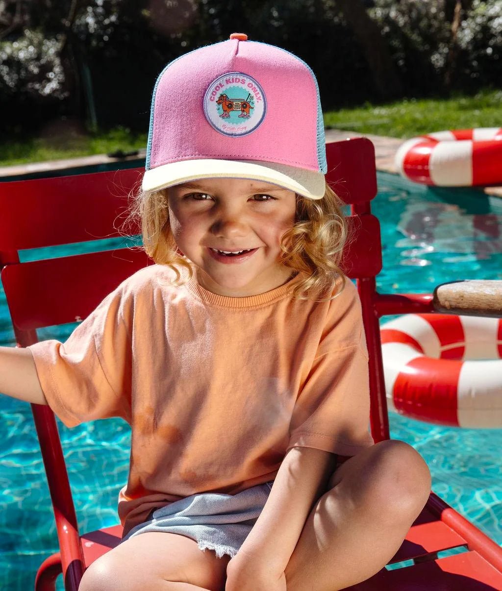 Pet Stereo Dog - Petten & mutsen Hello Hossy - In den Olifant