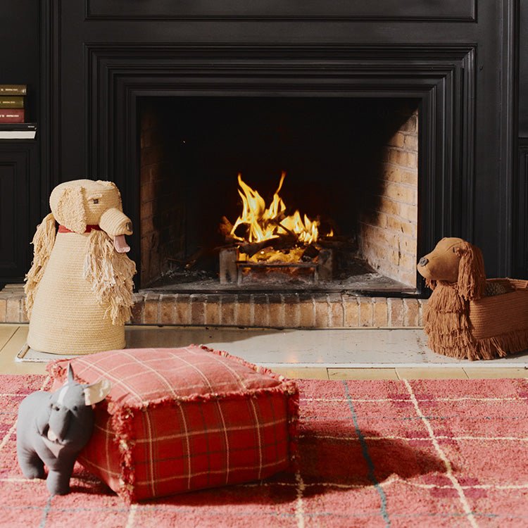 Poef Handloom Pouf Mapple Red - 40 x 40 x 20 cm - Kinderzetels en poefs Lorena Canals - In den Olifant