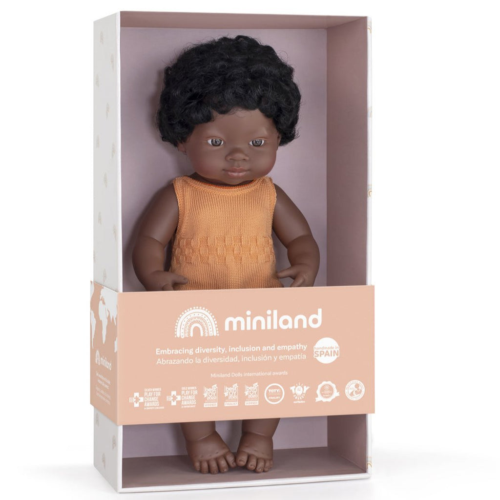 Pop Afrikaans meisje met zwarte krullen - 38 cm - Babypoppen Miniland - In den Olifant