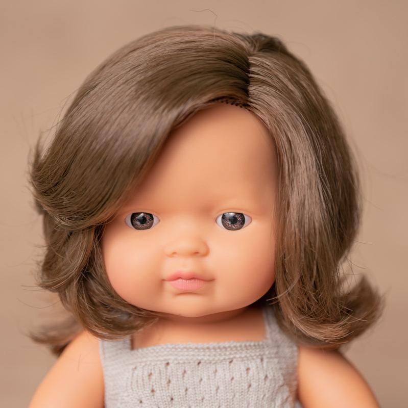 Pop Europees meisje met bruin haar - 38 cm - Babypoppen Miniland - In den Olifant