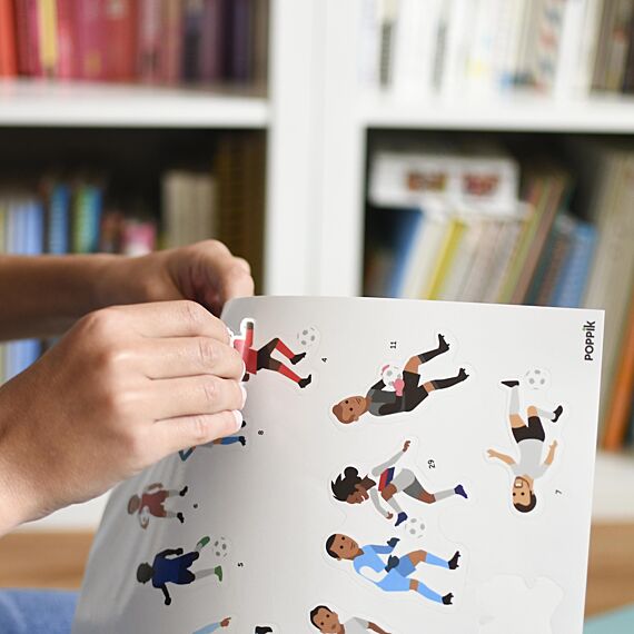 Educatieve Xxl Poster + 60 Stickers Football | 6-12 Jaar