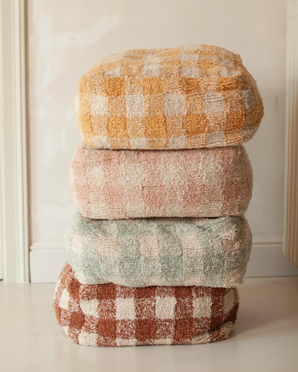 Pouf Vichy Toffee - Kinderzetels en poefs Lorena Canals - In den Olifant