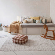 Pouf Vichy Toffee - Kinderzetels en poefs Lorena Canals - In den Olifant