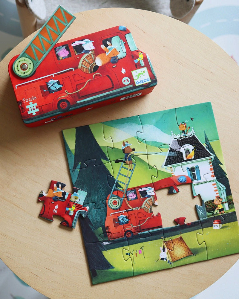 Puzzel in silhouetdoos Brandweerwagen - 16 stukjes - Legpuzzels Djeco - In den Olifant
