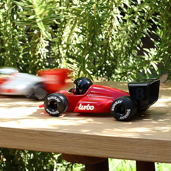 Rode F1 Racewagen - Turbo Laser - Auto's en voertuigen Playforever - In den Olifant