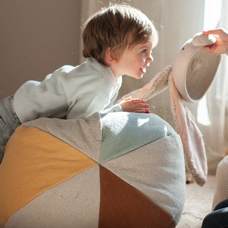 Ronde Zitzak Ball - 40 x 45 cm - Kinderzetels en poefs Lorena Canals - In den Olifant