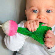 Rubberen Bijtspeeltje - Ramona The Radish - Bijtspeelgoed Oli&Carol - In den Olifant