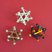 Sensorisch babyspeeltje - Skwish Classic - Activiteitenspeelgoed Manhattan Toy - In den Olifant