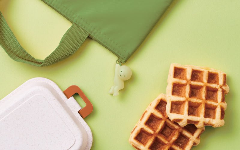 Smiski Zipperbite Hanging - Glow in The Dark - Sleutelhangers Smiski - In den Olifant