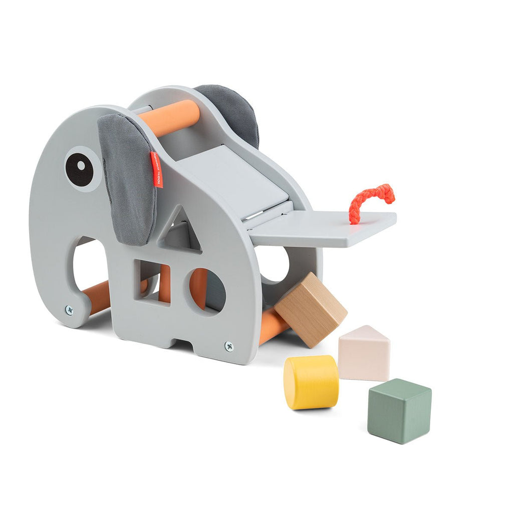 Sorteerspeelgoed Elphee Grey - Houten babyspeelgoed Done by Deer - In den Olifant