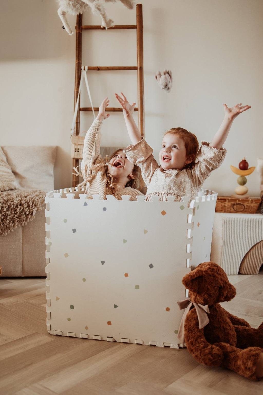 Speelmat EEVAA 3 - in - 1 – Worldmap Colour Design - Speelmatten en - bogen Play&go - In den Olifant