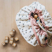 Speeltapijt en opbergzak Moulin Roty Après la pluie - Opbergers Play&go - In den Olifant