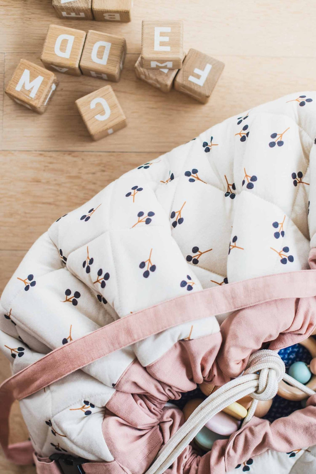 Speeltapijt en opbergzak Moulin Roty Après la pluie - Opbergers Play&go - In den Olifant