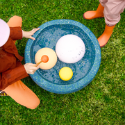 Spring Special Water Play Set - set van 4 + GRIMMS drumstok - Waterspeelgoed Stapelstein - In den Olifant