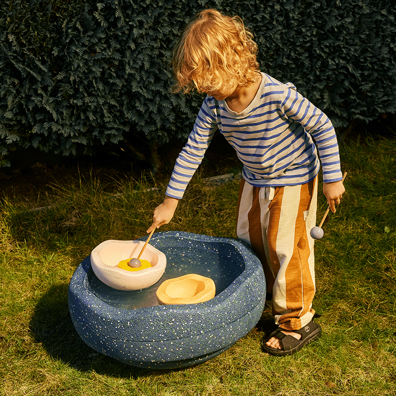Spring Special Water Play Set - set van 4 + GRIMMS drumstok - Waterspeelgoed Stapelstein - In den Olifant