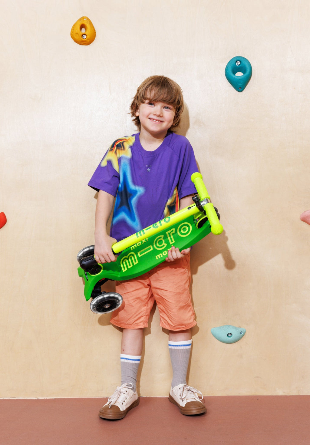 Step Maxi Micro foldable LED Yellow Green Neon - 5 tot 12 jaar - Steppen Micro Mobility - In den Olifant