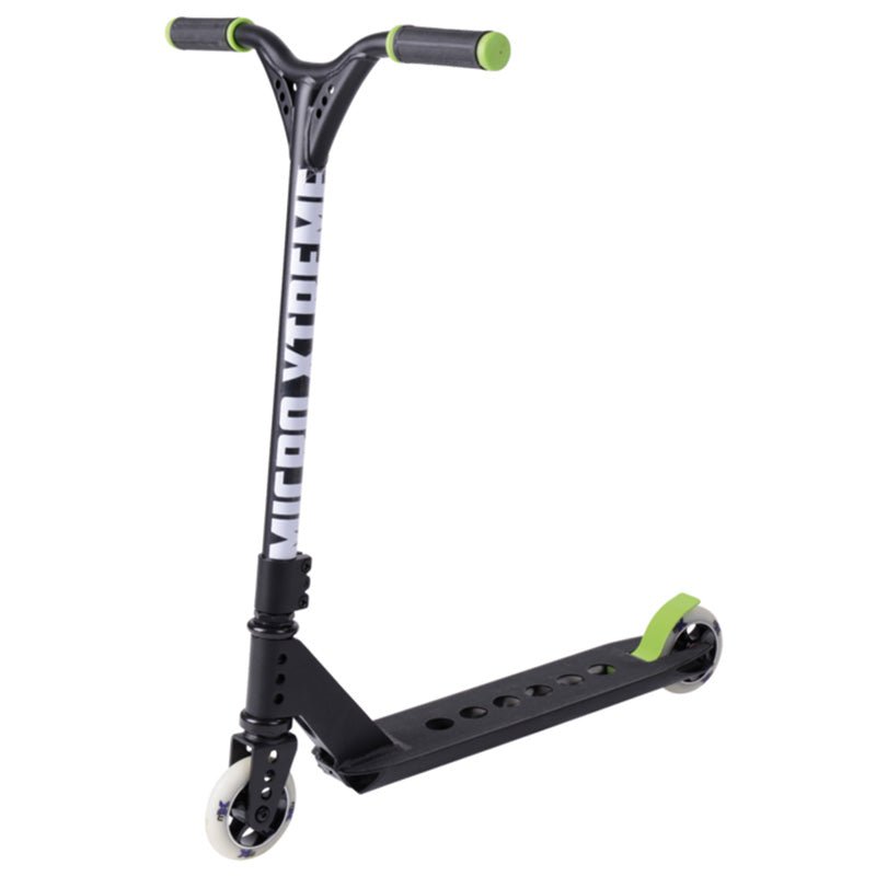 Stuntstep Micro MX Trixx 2.0 zwart + PEGS - 5 tot 12 jaar - Steppen Micro Mobility - In den Olifant