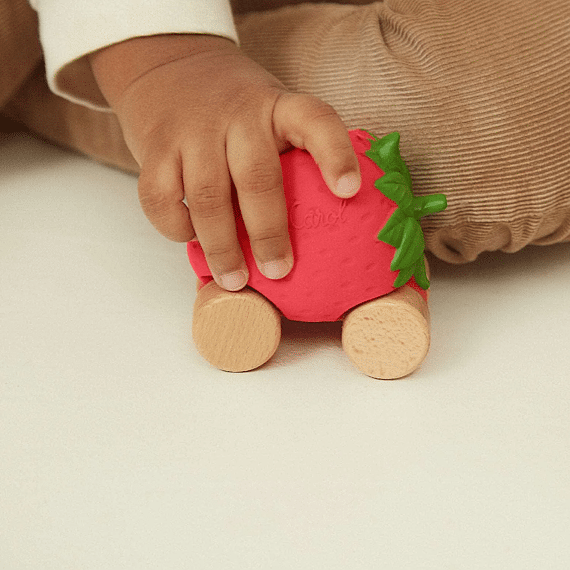 Speelgoedvoertuig | Sweetie The Strawberry Baby Car Toy