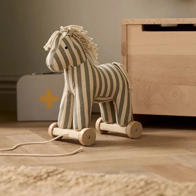Trekpaardje op wielen - Pull Along horse Sam - Trek - en duwspeelgoed Kid's Concept - In den Olifant