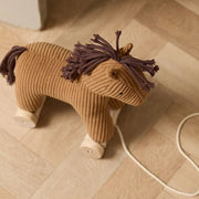 Trekpaardje op wielen - Pull Along Horse Vera - Trek - en duwspeelgoed Kid's Concept - In den Olifant