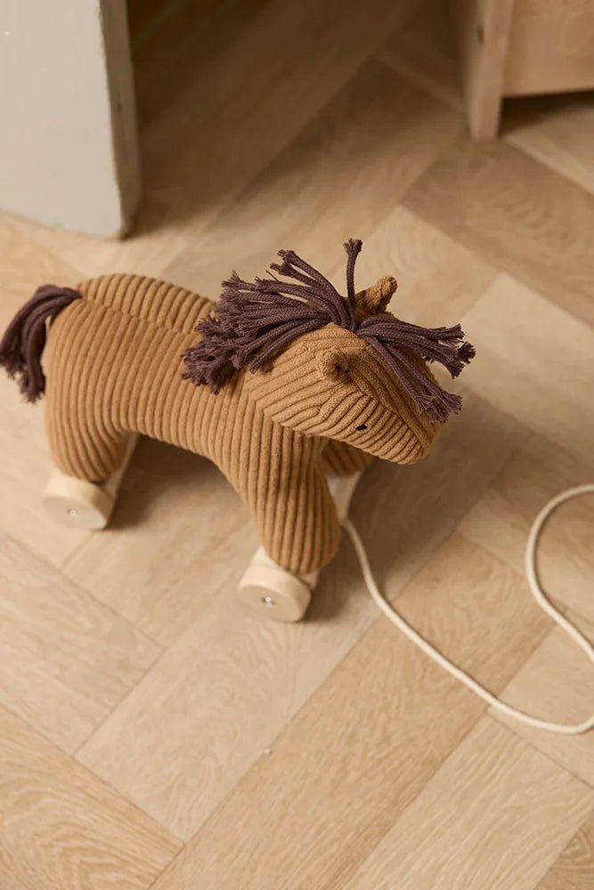 Trekpaardje op wielen - Pull Along Horse Vera - Trek - en duwspeelgoed Kid's Concept - In den Olifant