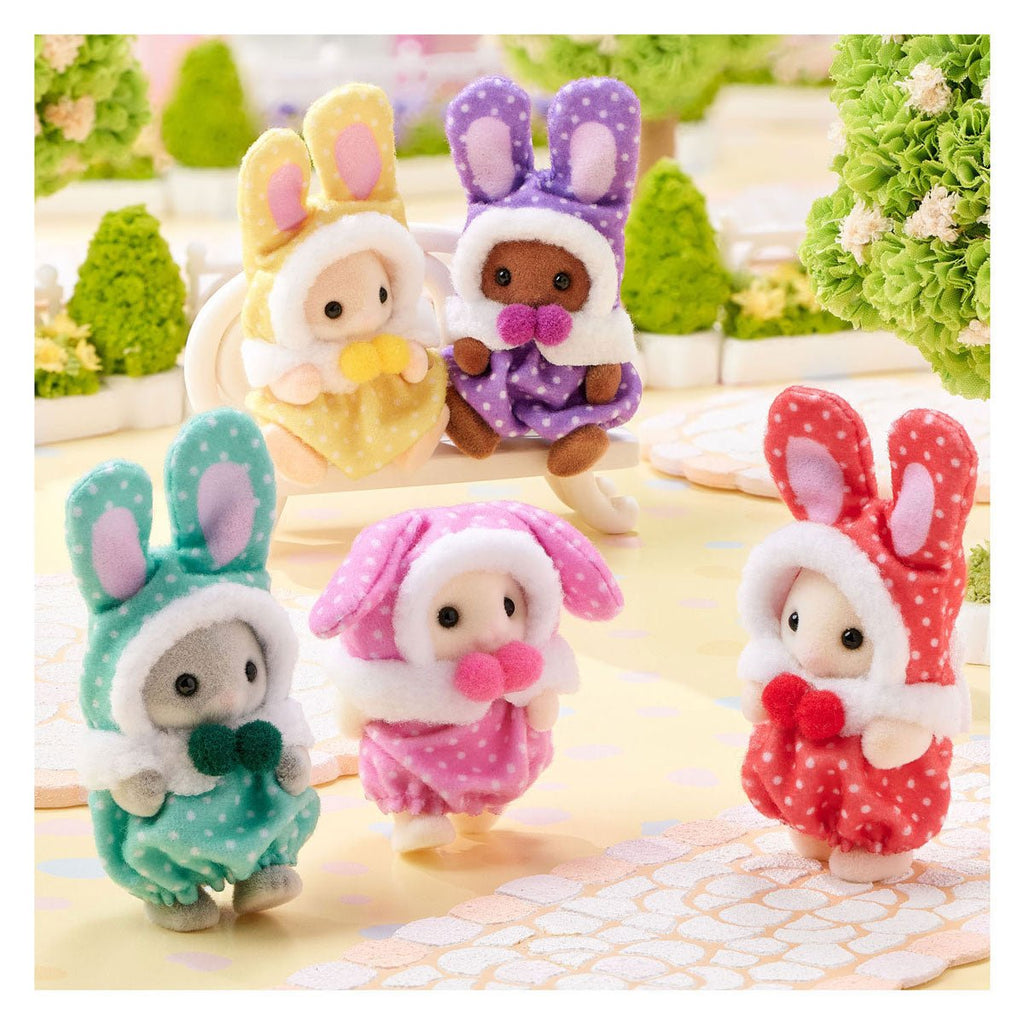 Verrassingszakje Cutie Collectibles - Baby in Konijnenpak - 1 figuurtje - Speelfiguren Sylvanian Families - In den Olifant