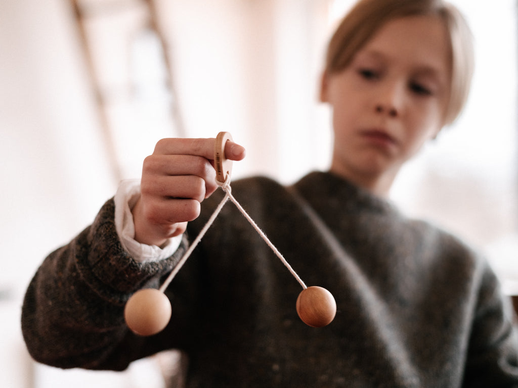 Vintage speeltje Bon Bon Ball - Behendigheidspellen Wooden Story - In den Olifant