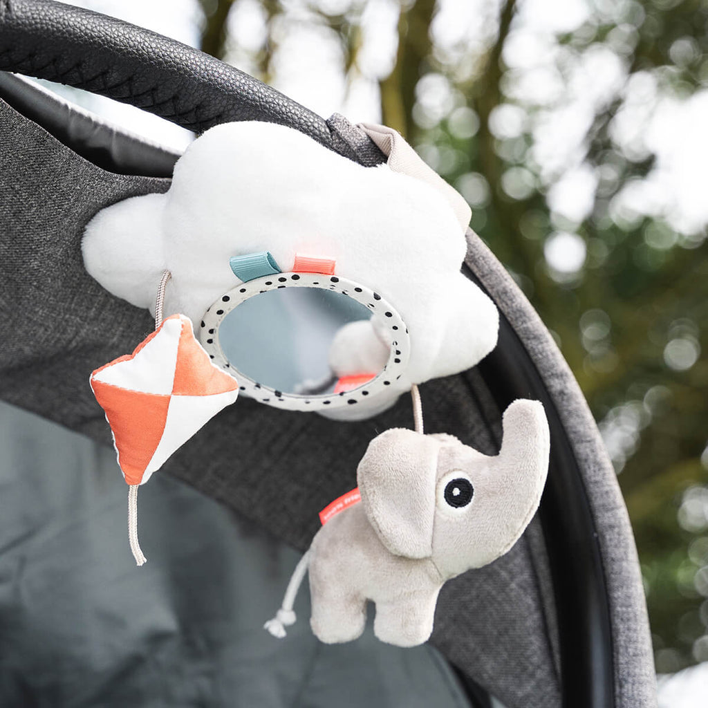 Wagenhanger Playground Colour Mix - Wagenspanners Done by Deer - In den Olifant