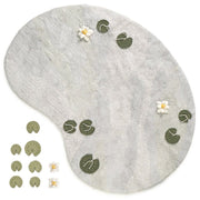 Wasbaar speeltapijt Swan Lake - 130 x 170 cm - Tapijten Lorena Canals - In den Olifant