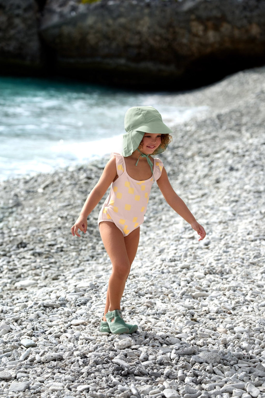 Zonnehoedje met nekbescherming Sun Protection Flap Hat green - Zonnehoedjes Lässig - In den Olifant